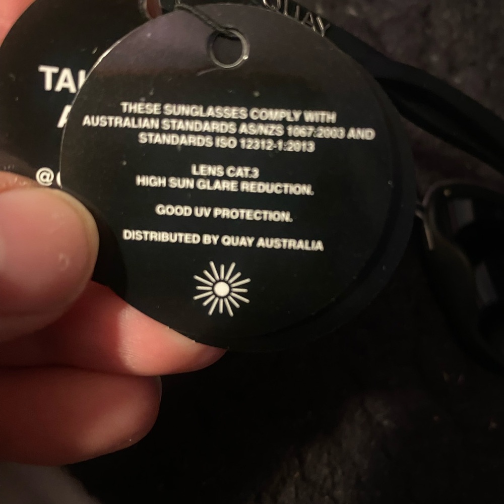 Quay Australia Black Frame Sunglasses with blue Lenses - Picture 3 of 3